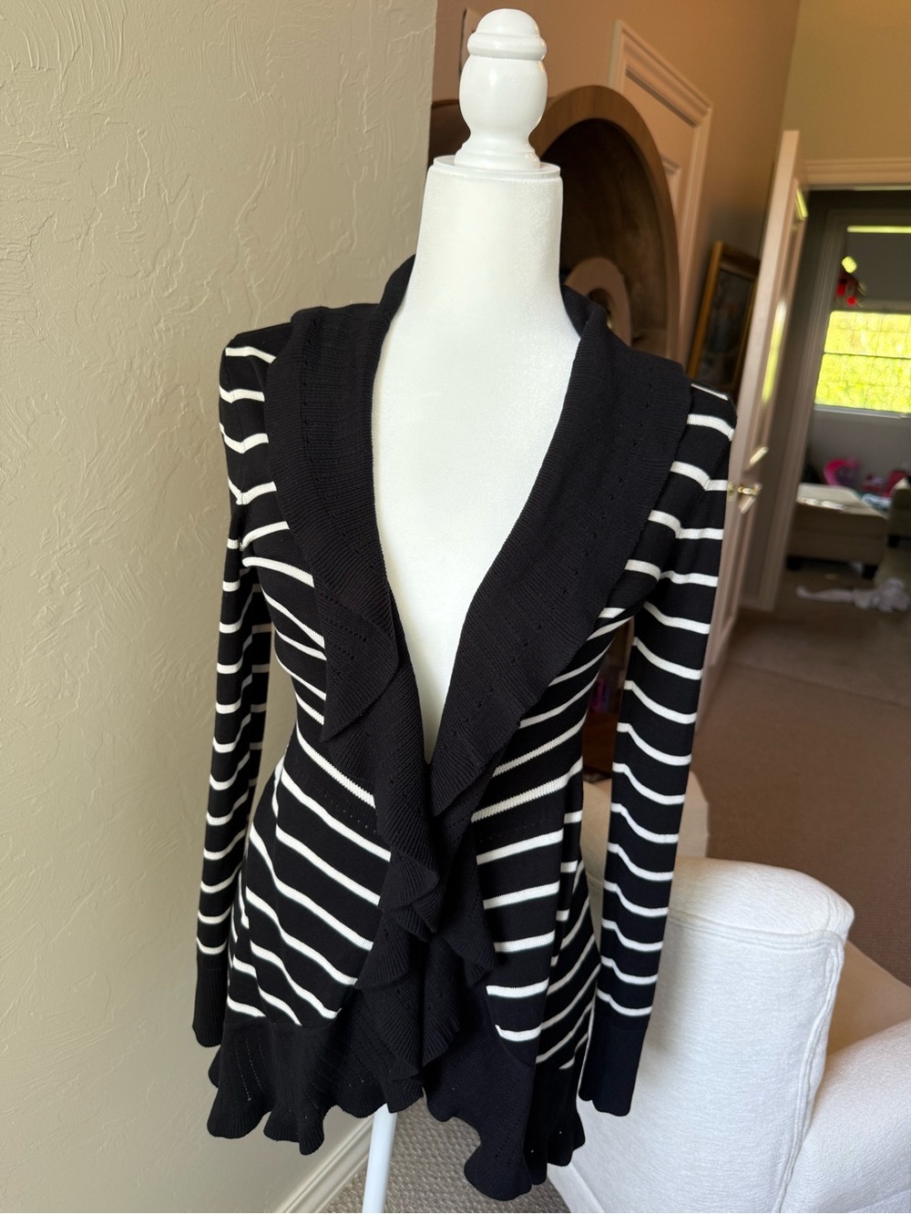 WHBM White House Black Market 72% Silk Striped Cardigan Black Cream Ruffle
